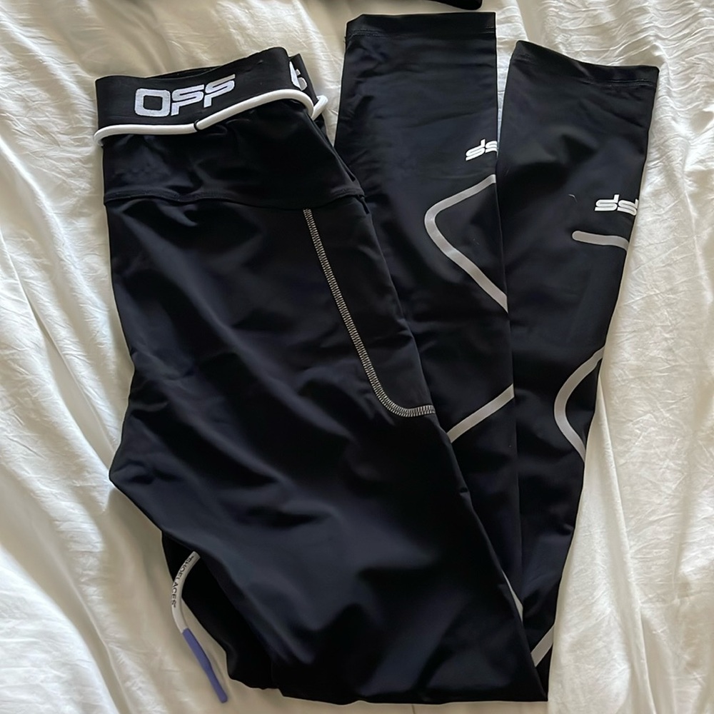 Off white leggings